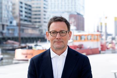 Rechtsanwalt Dr. Oliver Rosowski Profilbild Hamburger Hafen